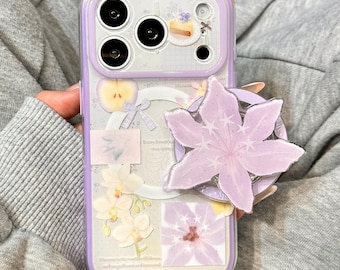 Niedliche lila Lilie Blumen Magnetische Handyhülle mit Ständer | Hülle für iPhone 17 16 Pro Max | Smartphone Griffband in Lila