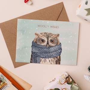 Woolly Wishes Eule Weihnachtskarte | Niedliche Tier Weihnachtskarte | Gestrickte Weihnachten | Winterliche Dankeskarte | Eule im Schal