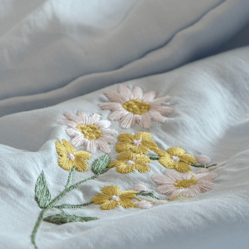 Embroidered Tencel Cooling Quilt-Lightweight Floral Summer Bedspread image 9