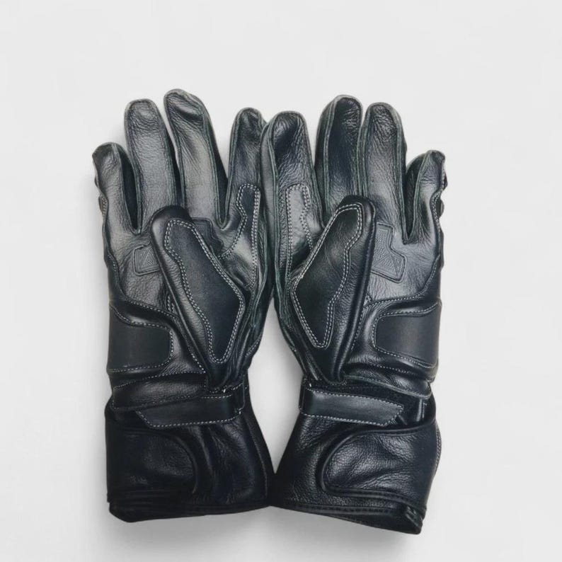 motorcycle gloves
racing gloves
leather bike gloves
sport bike gear
biker gloves
riding gloves
motorbike gear
racing accessories
bmw gloves
gift for him
gift for her
bmw motarad
BMW M1000RR