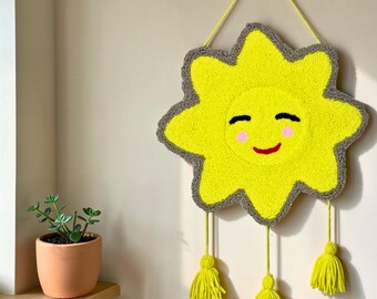 Colgante de pared con diseño de sol y aguja perforadora, decoración para la habitación del bebé, arte bohemio para la habitación infantil, sol con borlas hecho a mano, alfombra con diseño de sol amarillo, regalo para recién nacido