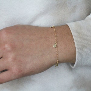 Gold Bracelet, Gold Coin Bracelet, 14k gold filled Bracelet, Gold Bracelets, Gift for Wife, Dainty Gold Bracelet Disc Bracelet Boho Bracelet