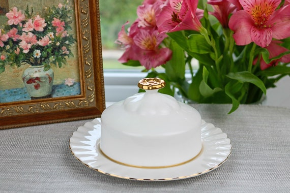 Royal Albert Val D'Or Butter Dish, English Bone China Vintage Butter dish, Replacement China, Vintage China, White and Gold Dinnerware