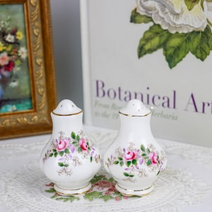 Royal Albert Lavender Rose Salt and Pepper Shakers, English Bone China Salt and Pepper Shakers, Replacement China, Vintage China