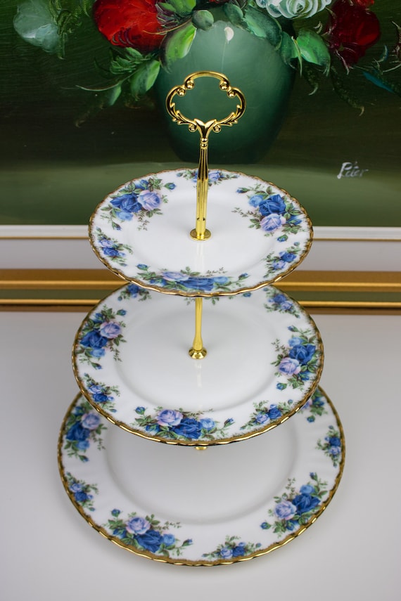 ロイヤルアルバート ムーンライトローズ アフタヌーンティー用ケーキ