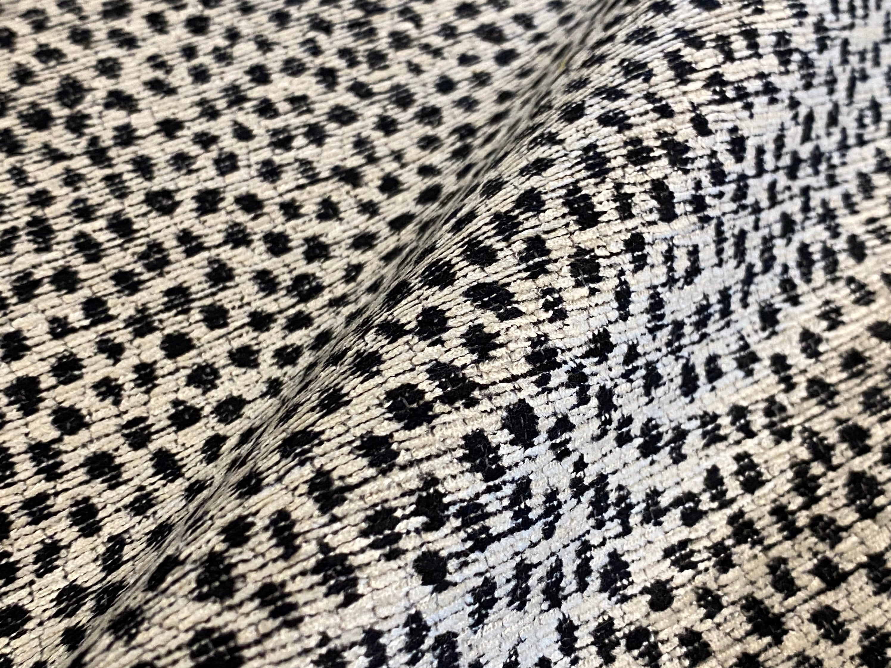 Kravet Design Black & Cream cheetah Spot Woven Velvet Chenille Fabric  34971-8 Retails 197.00 Yd Below Wholesale 5 Yds -  Finland