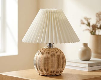 Pleated Linen Table Lamp, USB LED Bedside Night Light, Nordic Minimalist Desk Lamp, Warm Ambient Light for Bedroom Living Room