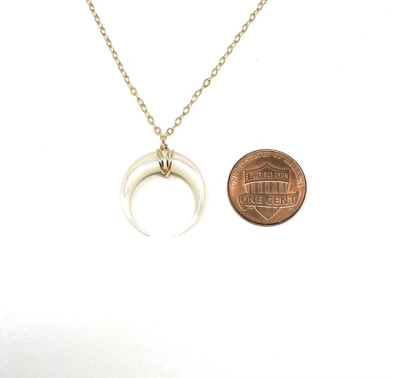 White Mother of Pearl Double Horn Gold 