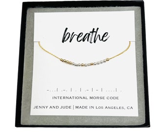 BREATHE Morse Code 14k Gold Fill Collana disponibile anche in argento sterling - Gioielli personalizzati - Collana personalizzata