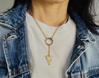 Gold Rolo Chain Necklace with Circle Carabiner Clasp Triangle Charm – Charm-Ready Lariat Necklace – Gift for Her