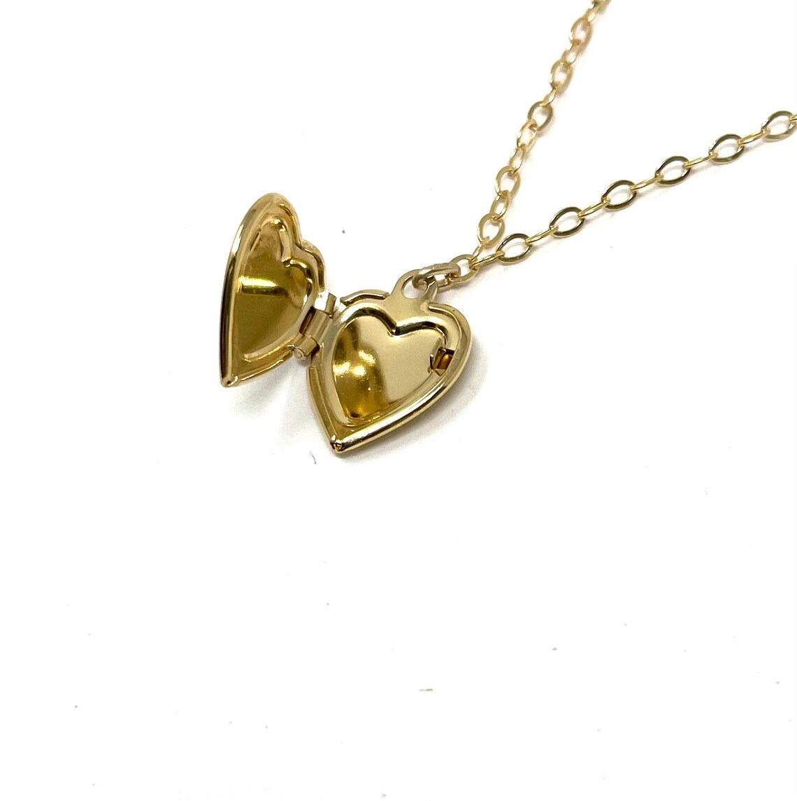Tiny gold heart locket Clearance
