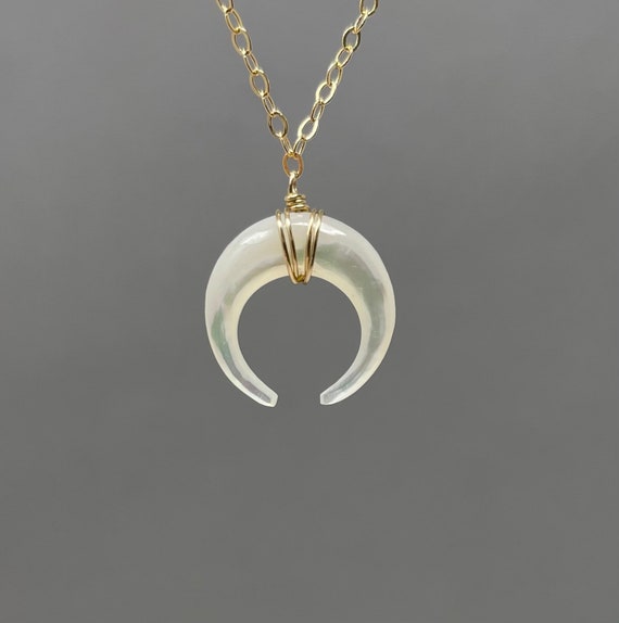 Sterling Silver Mother Of Pearl Crescent Moon Pendant Necklace Sterling Silver Mother Of Pearl Crescent Moon Pendant Necklace
