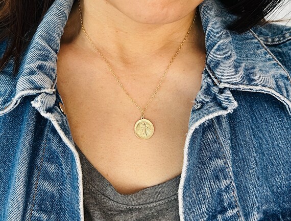 Etsy disc necklace discount