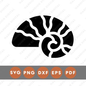Peut inclure: Un dessin noir d'une coquille de nautile. En dessous, un rectangle gris avec des cercles oranges contenant le texte : SVG, PNG, DXF, EPS et PDF. Le design est sur fond blanc.