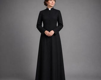 Sotana femenina para pastoras de iglesia