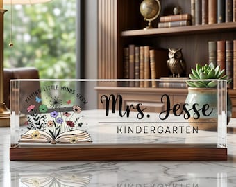 Personalized Teacher Desk Name Plate, Custom Teacher Name Sign, Acrylic Desk Plaque, Teacher Appreciation Gift, Back to School Gift