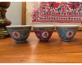 Vintage Mun Shou Longevity Tea Cups Set- 3 Famille Rose Chinese Export Porcelain