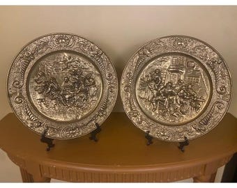 Vintage Peerless England Embossed Brass Wall Hanging Plates Tavern Scenes Set 2