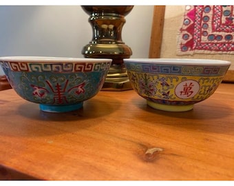 Vintage Mun Shou Longevity Rose Porcelain Rice Bowls Set of 2 Turquoise Yellow