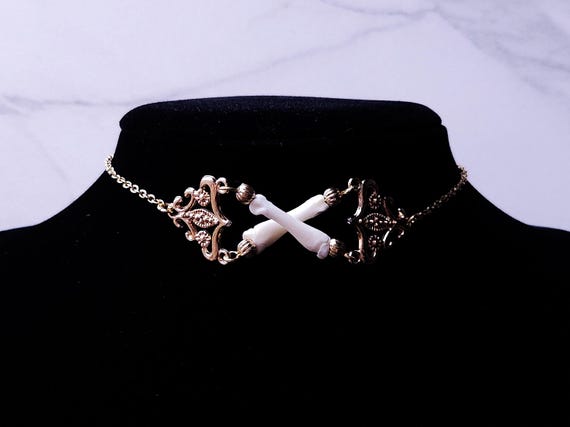 Bone Necklace | Bone Choker | Bone Pendant | Gothic Natural Necklace | Handmade Statement Jewelry |Oddity Jewelry