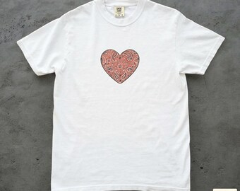 Western Bandana Heart Shirt, Retro T-Shirt, Vintage Cowboy TShirt, Rodeo T Shirt, Wild West Shirt, Western Oversized Tee, Unisex
