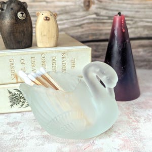Matglazen zwaan luciferhouder | Vintage vogelbeeldje, trinketschaal