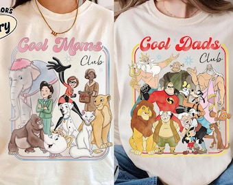 Clubes de papá y mamá geniales de Disney retro PNG, diseño divertido para familias, descarga digital con vibraciones de mamá y papá de Goofy Mufasa Tritón