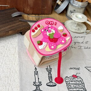 DIY Felt Photo Album Kit, Irregular Book Shape with Hidden Pocket & Custom Date, Strawberryy Bearrr Strawberryy Cake Cover