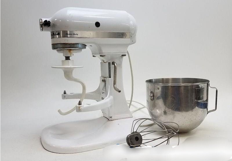 Powerful Kitchenaid Heavy Duty Stand Mixer With 2 Attachments. Works Great.  Free Shipping -  Finland