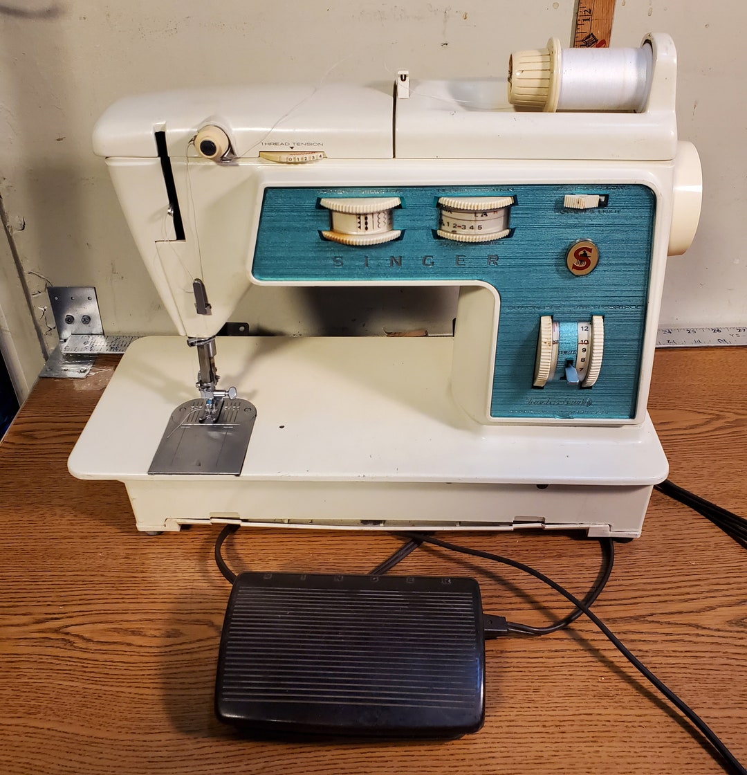 Singer 4228 Inspiration Sewing Machine W/case & Pedal. Working Etsy