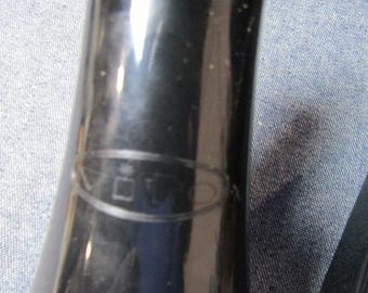 Vito USA student clarinet. Free shipping