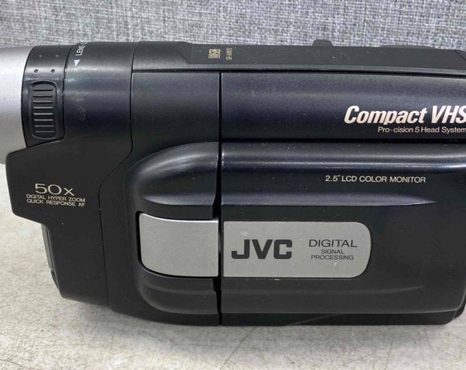 JVC GRAXM210U Compact VHS Camcorder Video Camera Kit. Tested. Watch