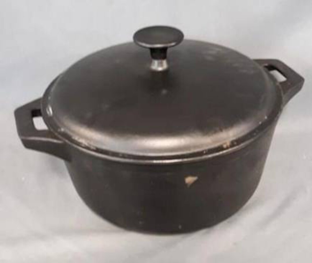 Vintage Kirby & Allen Cast Iron Dutch Oven W/lid. Free Etsy
