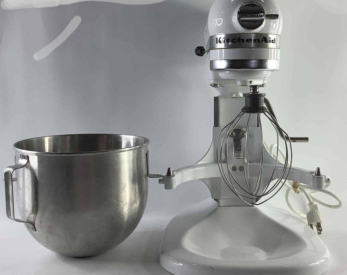 Kitchenaid Heavy Duty Commercial Grade Stand Mixer W/bowl. Model K5SSWH