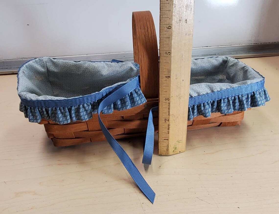 1997 Longaberger Long Bread Basket With Cloth Liner. Free Etsy