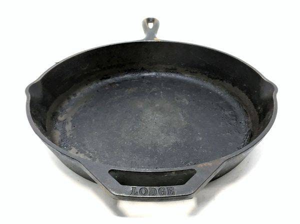 VTG Lodge # 10SK 12” Cast Iron Skillet Pan Large Size w/ 2 spout USA Made  Rustic