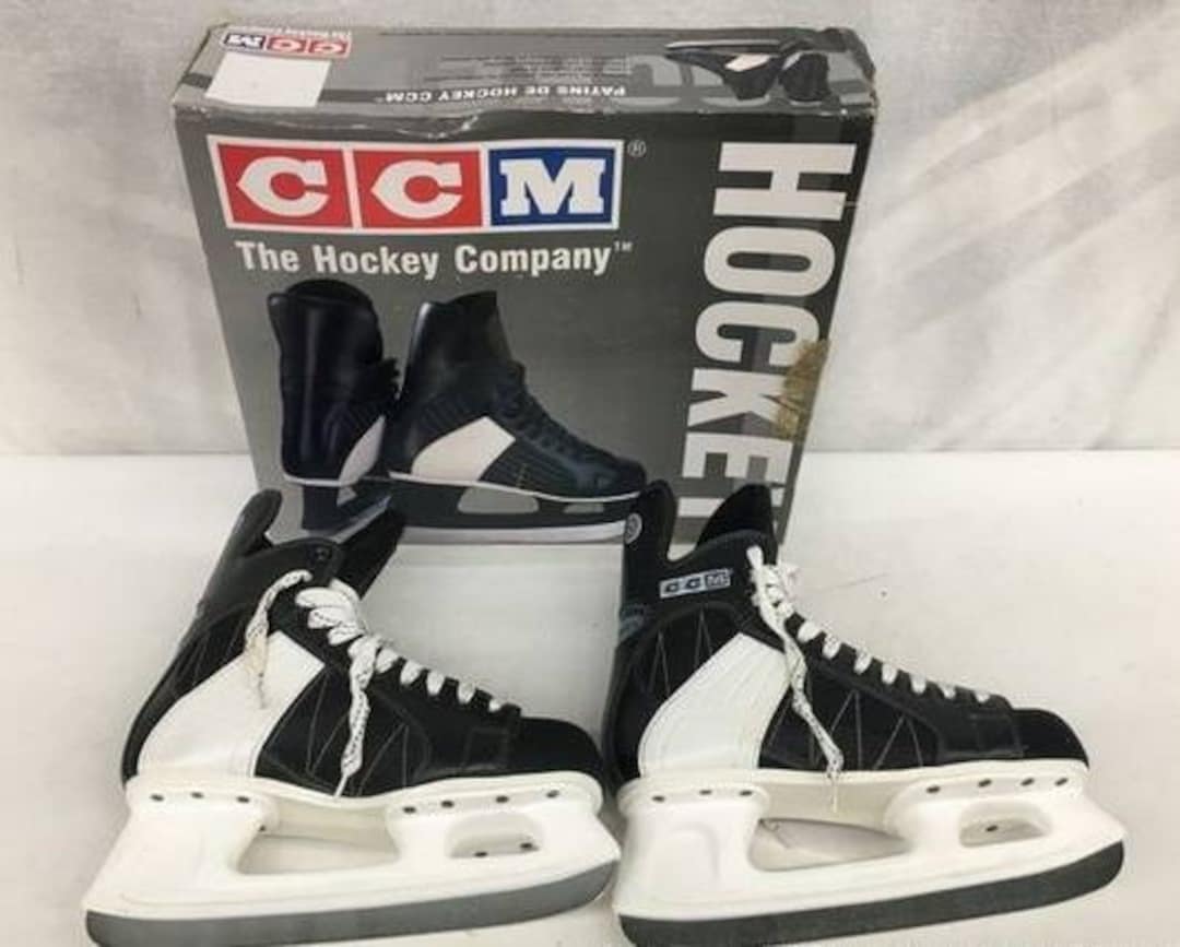 CCM Powerline 120 Ice Hockey Skates Size 8 IOB Hockey Skates. Free