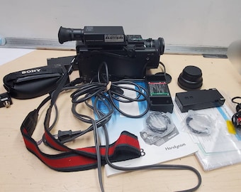 Sony CCD-V3 Video8 Camcorder Video Camera kit. Free shipping