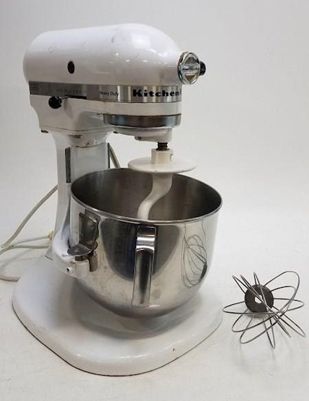 Kitchenaid Heavy Duty Stand Mixer With 2 Attachments. Works Great