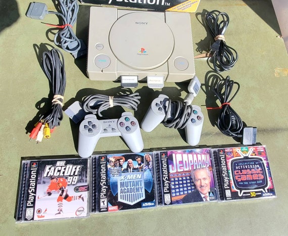 Sony Playstation 1 PS1 Console with Cables & Original Controller