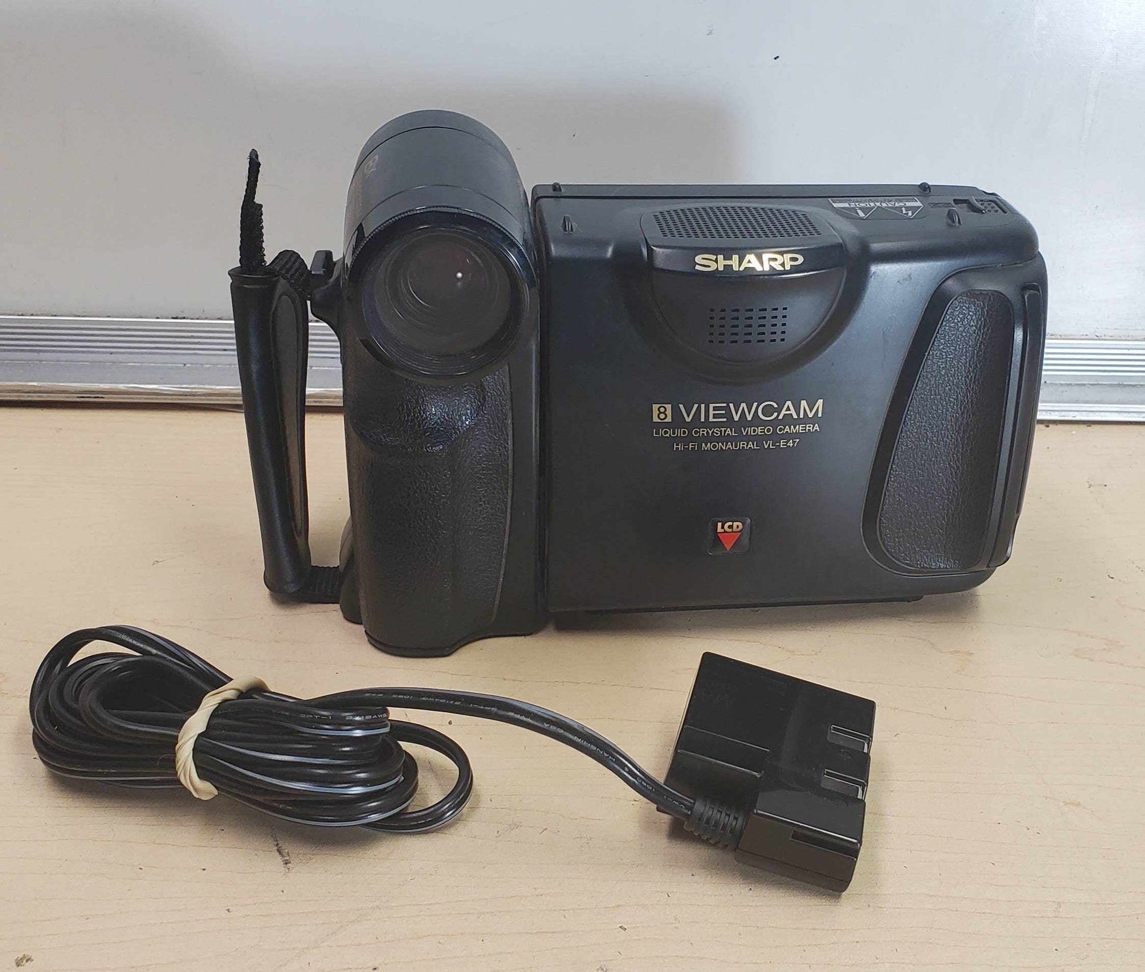 Sharp VL-E47U Viewcam 8mm Camera Camcorder Video Camera and
