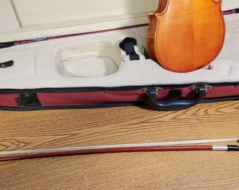 Astonvilla Antonius Stratavarius 4/4 Violin Kit. Free shipping