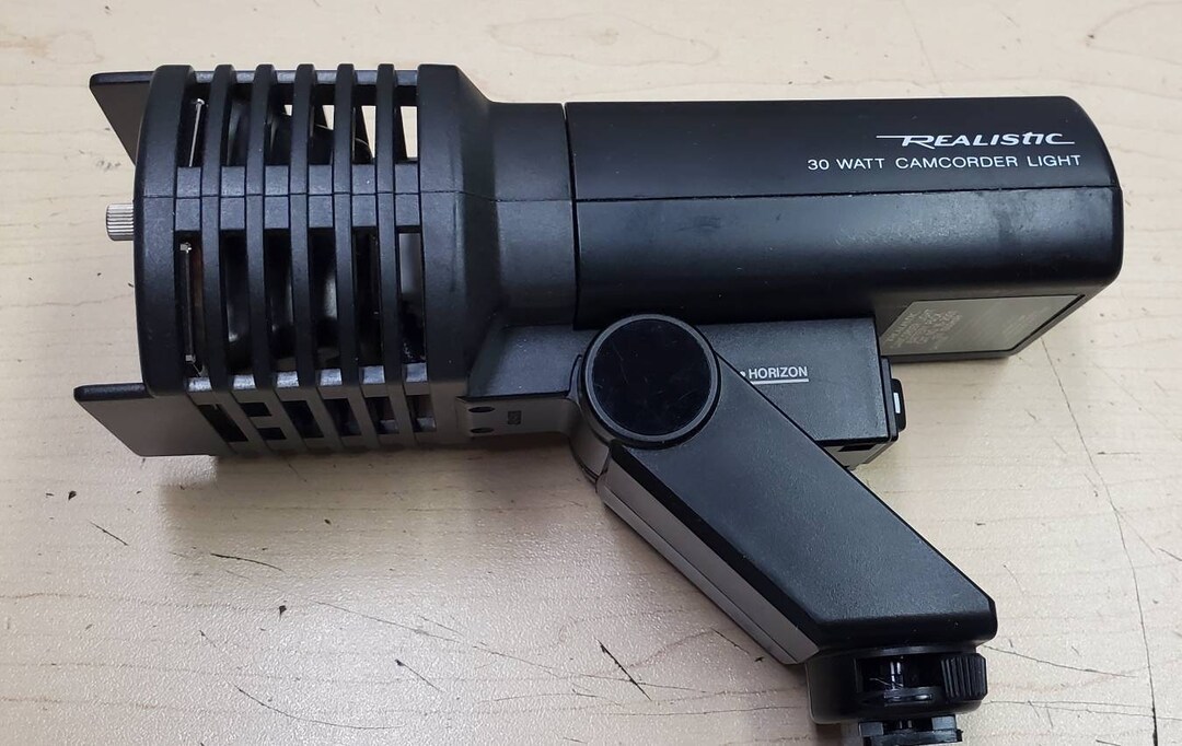 Realistic 30 Watt Camcorder Light Kit. Free Shipping. Etsy