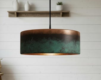 Handgemaakte koperen hanglamp – ronde Marokkaanse lamp, groene patinaafwerking