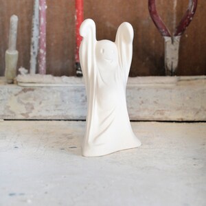 Ready to Paint - Happy Ghost - Riverview 75