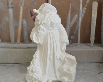 Ready to Paint - Small Antique Santa with Puppies -  Gare 2402
