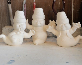 Ready to Paint - Cracked Pot Ghosts - Donas D-1569