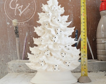 Ready to Paint - 8.75-inch Holly Tree - Nowells 2852