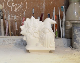 Ready to Paint - Gustav with Poinsettia Insert for Pickup or Train - Clay Magic 4400