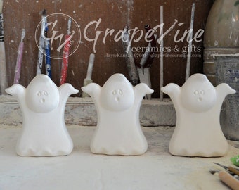 Ready to Paint - Gangbuster Marshmallow Ghost - Clay Magic 4361